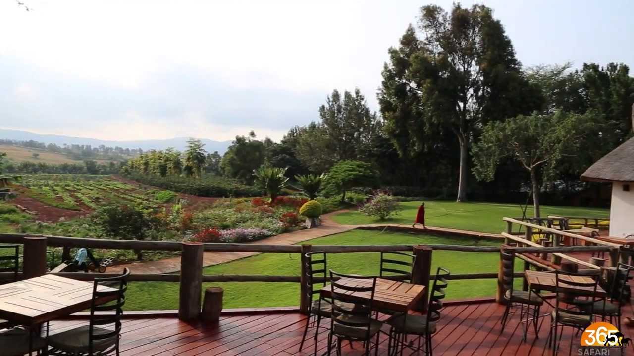 59a95edce7fcbd0001dd147d_ngorongoro-farm-house
